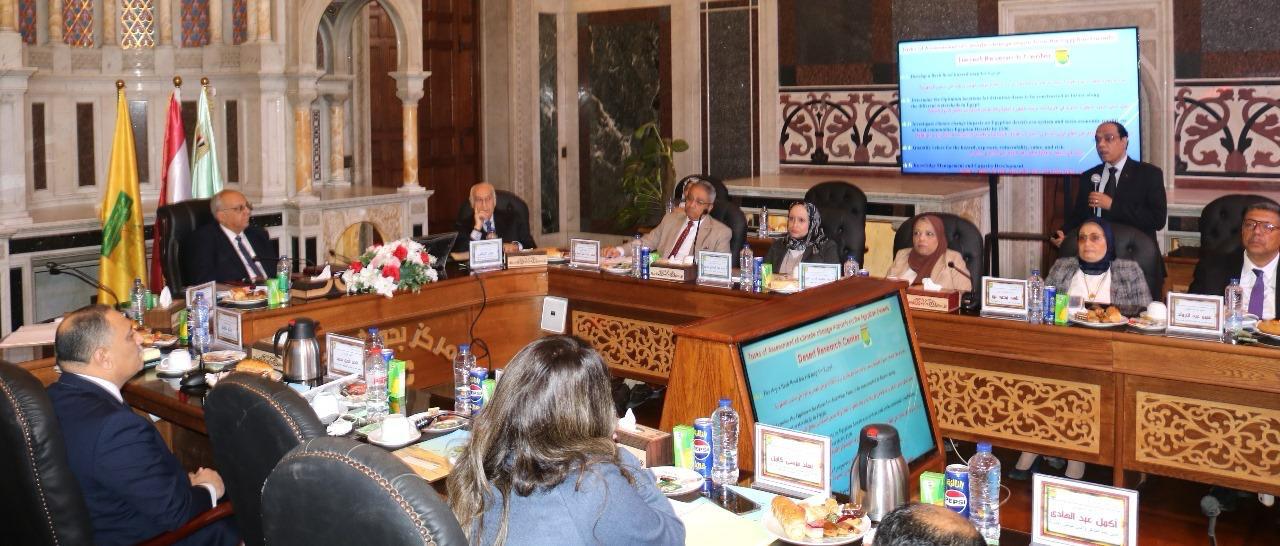 إجتماع مجلس إدارة بحوث الصحراء بحضور د عادل البلتاجي وزير الزراعة الأسبق