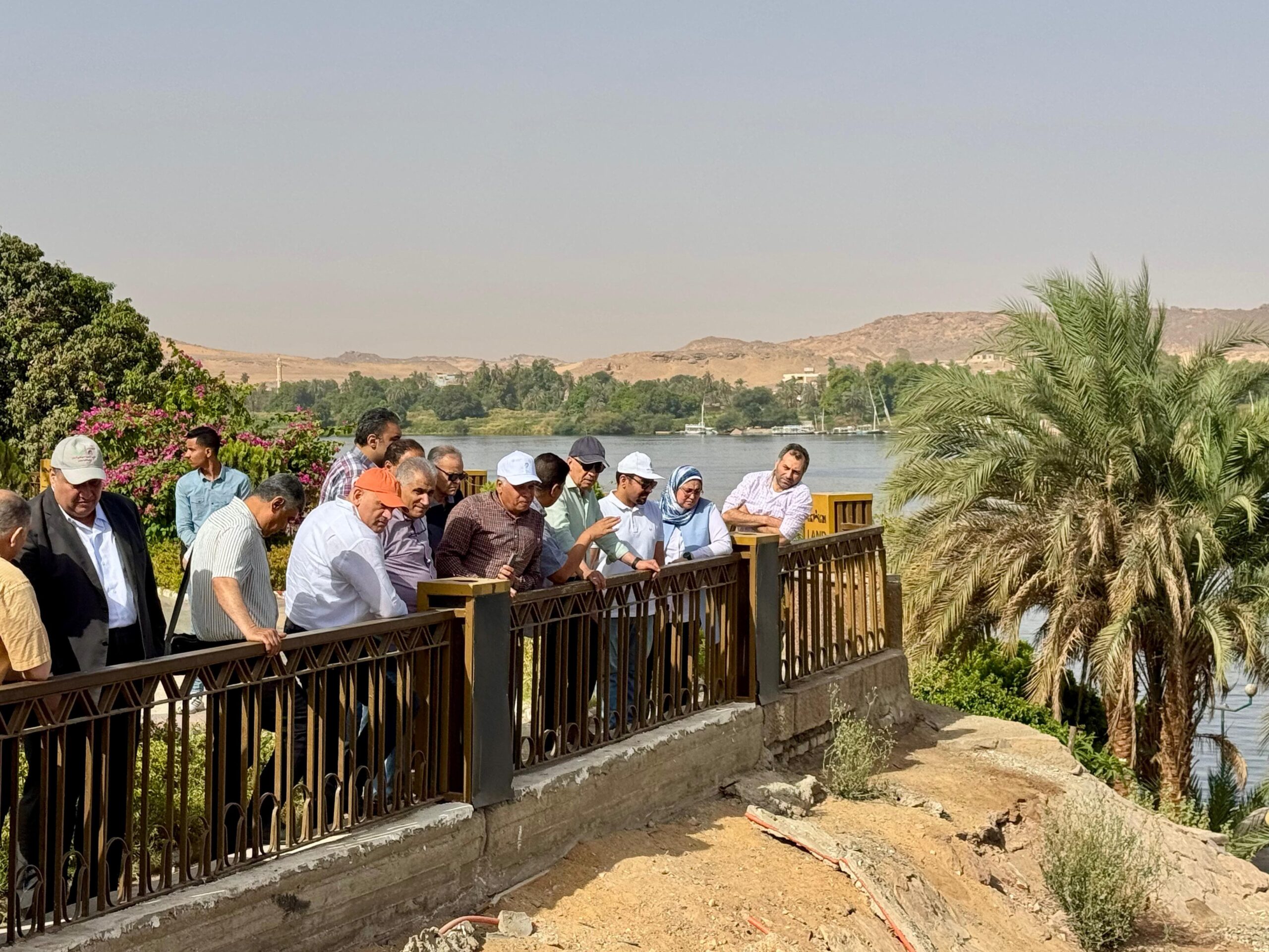 زيارة وزير الري لمحافظة أسوان