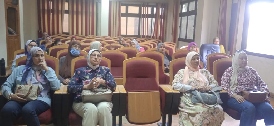 تكنولوجيا الأغذية ينظم برنامج تدريبي لإستخدام الذكاء الإصطناعي في اداؤة الفنادق