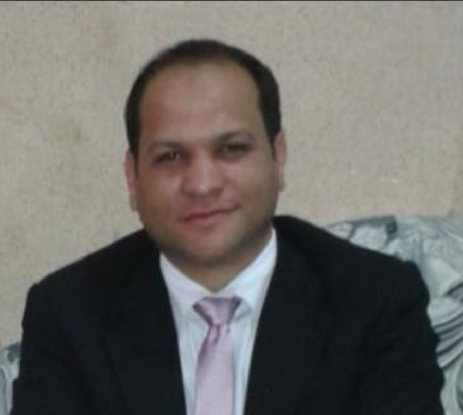د أحمد شاهين خبير تربية نحل العسل
