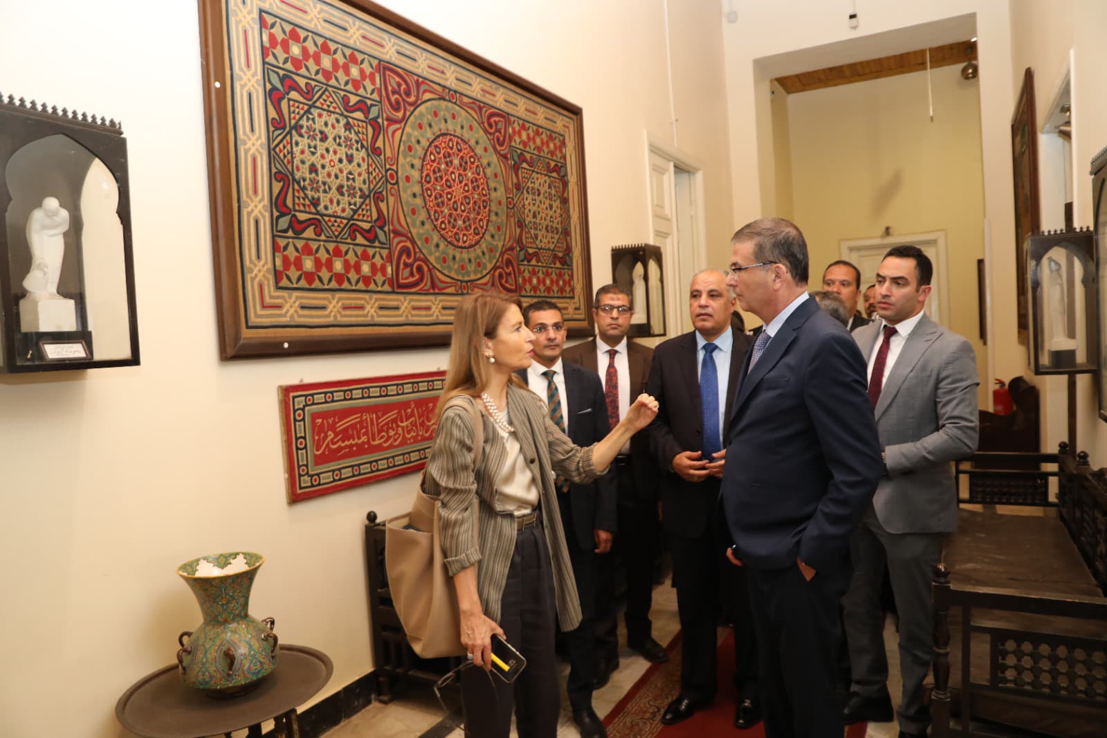 جولة وزير الزراعة ووفد منظمة اليونسكو في المتحف الزراعي