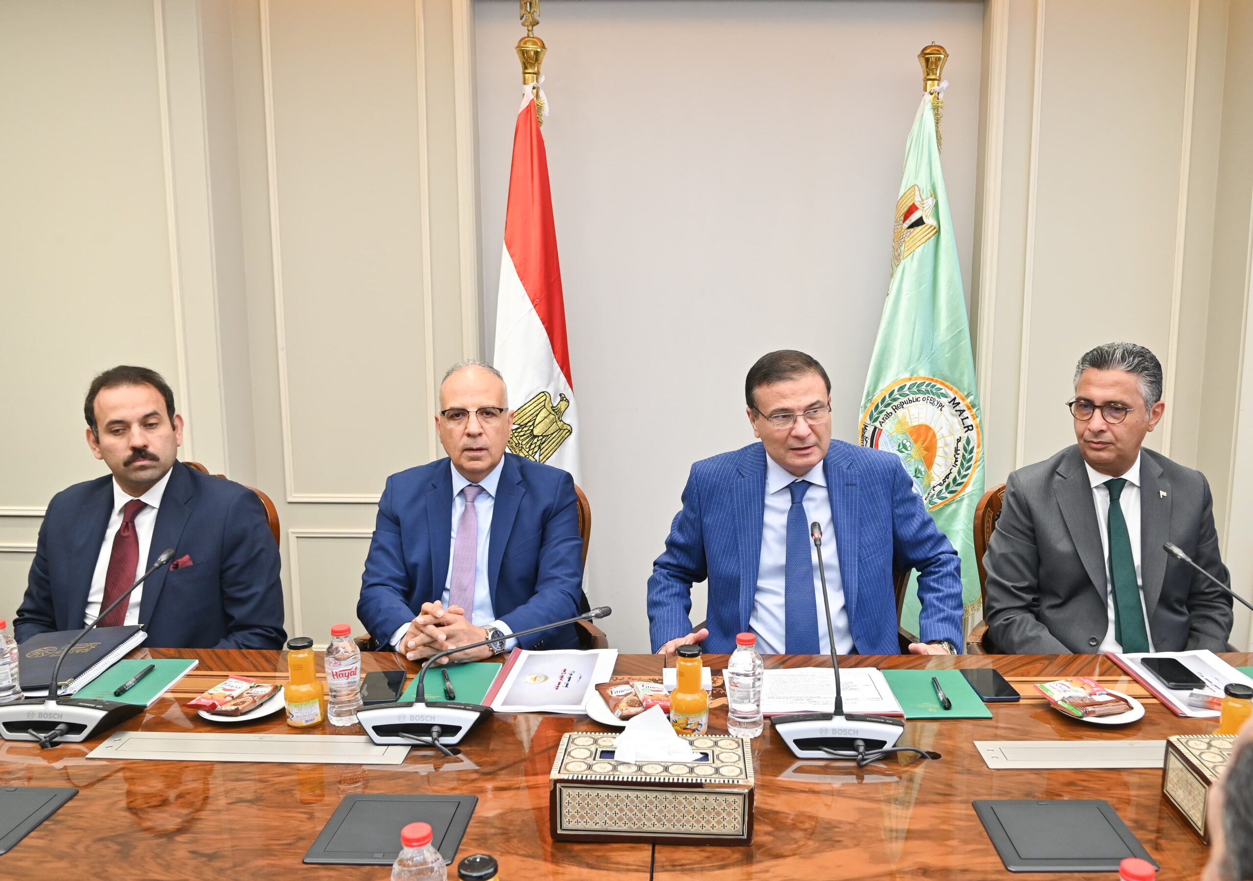 وزراء الزراعة والتموين والري وجهاز مستقبل مصر يبحثون مستقبل زراعة قصب السكر وبنجر السكر