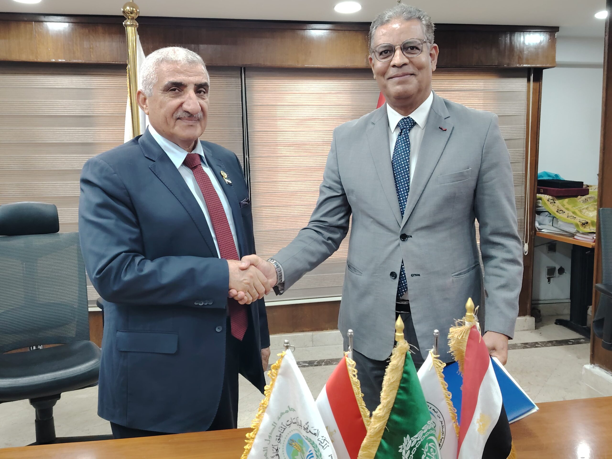 د نصردالدين العبيد مدير أكساد يوقع بروتوكول تعاون مع رئيس هيئة الإستشعار من بعد
