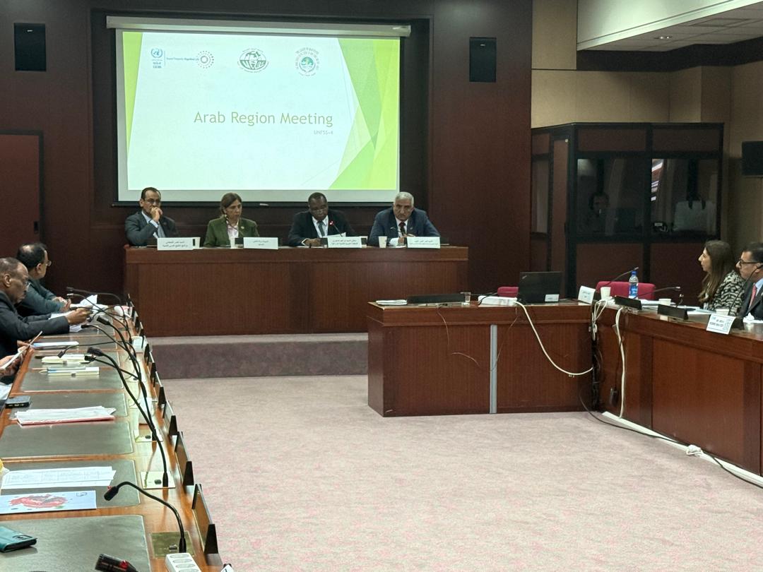 لقاء المدير العام لمراجعة نتاج النظم الغذائية بالدول العربية