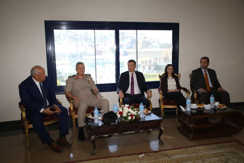 وزير الزراعة يشارك في مؤتمر لمكافحة الآفات الزراعية بالبحيرة
