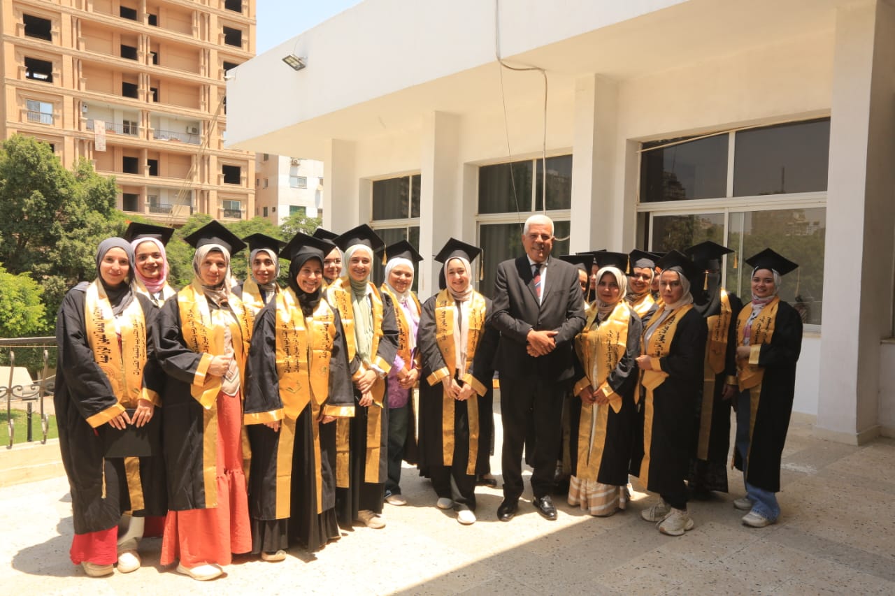 نقيب الزراعيين يكرم المتفوقين من خريجي كليات الزراعة