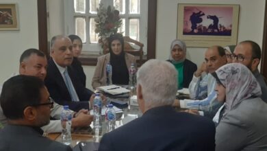 النحالين العرب ينظم إجتماعا لتطوير صناعة النحل