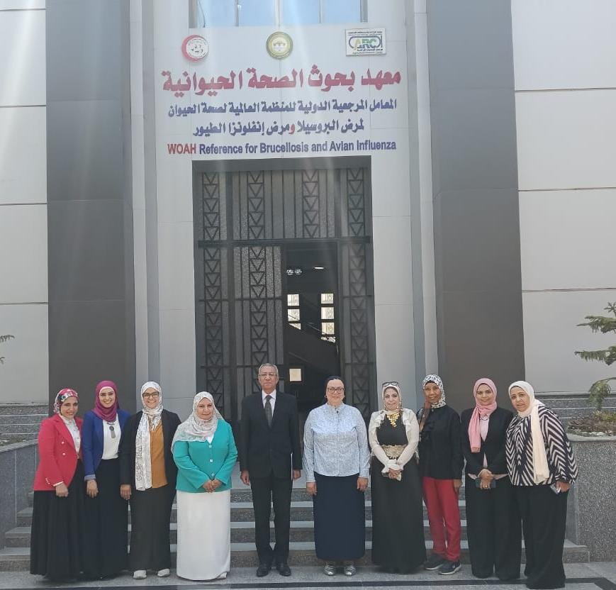 د سماح عيد مدير معهد صحة الحيوان وفريق الجودة في مركز التدريب