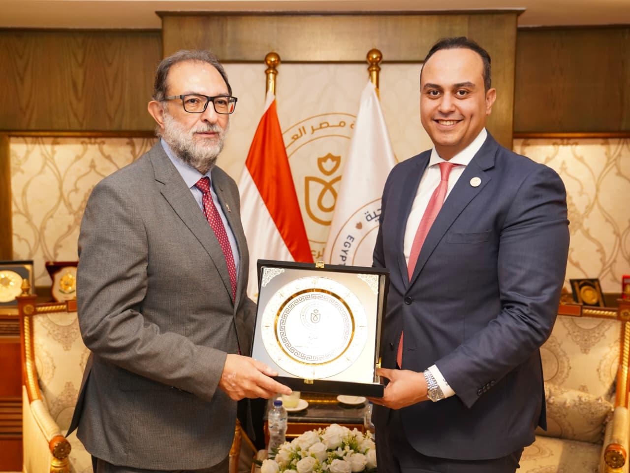 إجتماع رئيس سلامة الغذاء ورئيس هيئة الرعاية الصحية