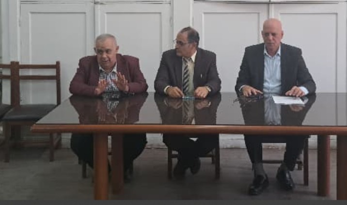 إجتماع لجنة تسجيل المجترات الكبيرة والإبل