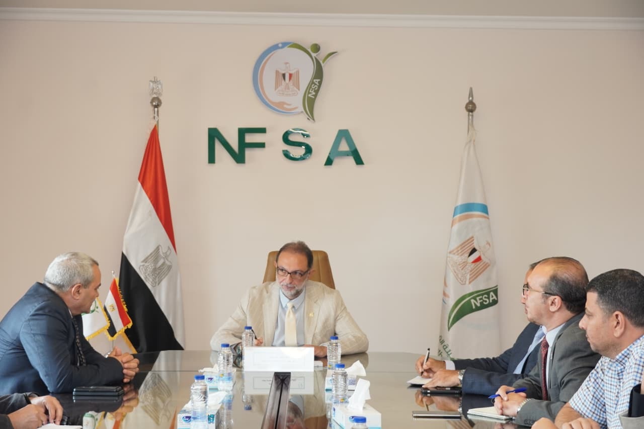 د طارق الهوبي يستقبل رئيس هيئة الموانئ البرية والجافة