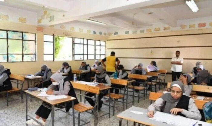 نماذج امتحانات الثانوية العامة السابقة pdf