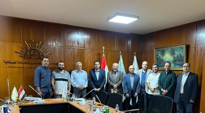 لقاء إتحاد منتجي ومصدري الحاصلات البستانية ووفد من شركة هيتس وجمعية تكنو سيرف الأمريكية