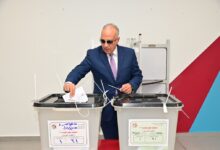 وزير الري يدلي بصوته في إنتخابات مجلس النواب