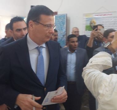 وزير الزراعة يدلي بصوته في جولة الإعادة لانتخابات مجلس النواب بالإسكندرية