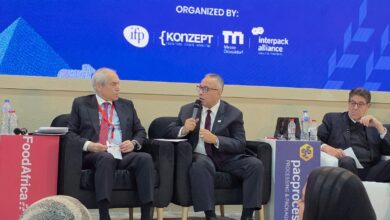 رئيس المجلس التصديري خلال الجلسة الافتتاحية في معرض فوود افريكا 