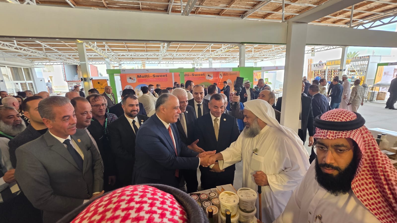 إفتتاح مؤتمر إتحاد النحالين العرب في مدينة شرم الشيخ