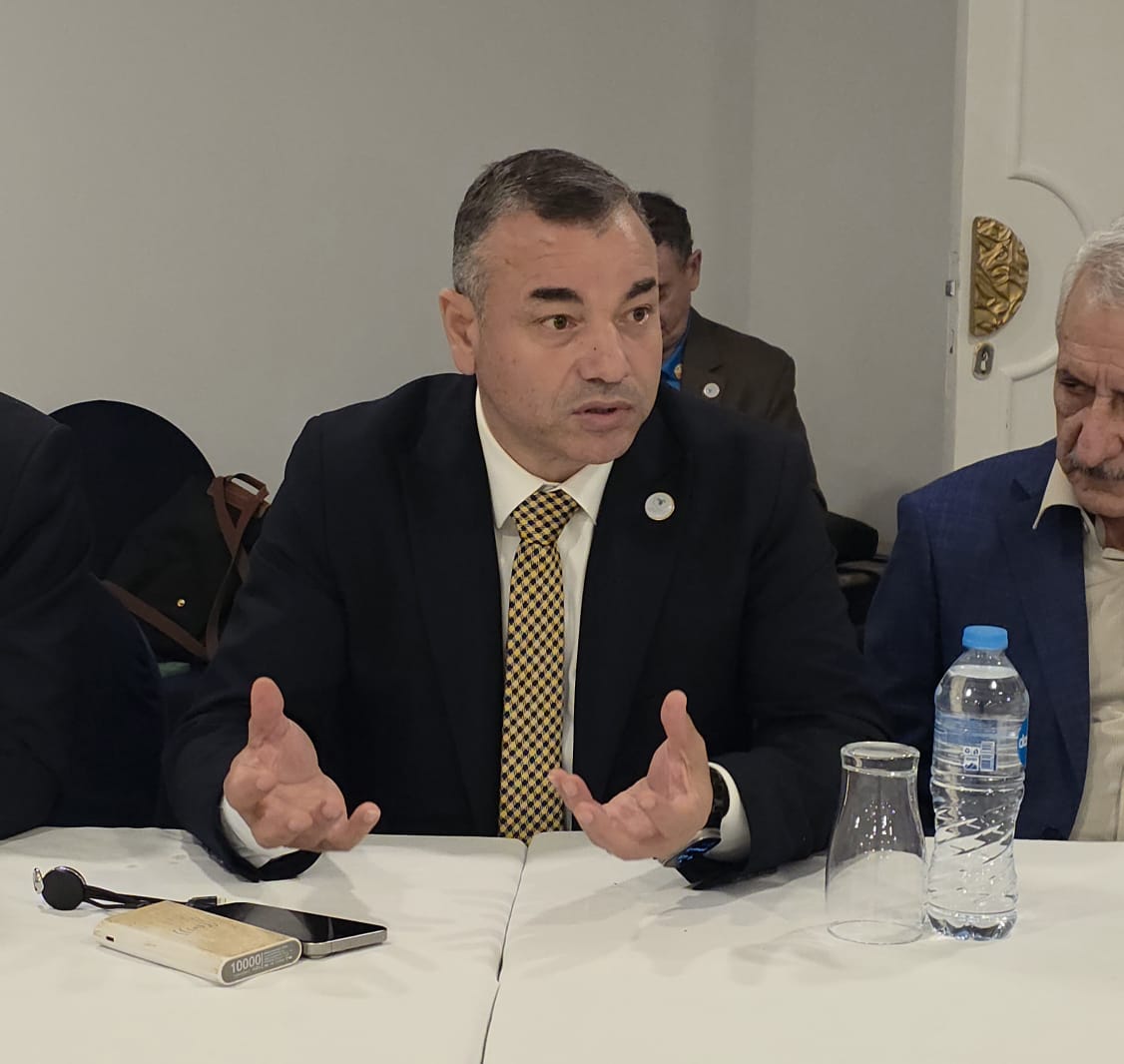 فتحي بحيري رئيس إتحاد النحالين العرب خلال فعاليات مؤتمر شرم الشيخ للنحالين العرب