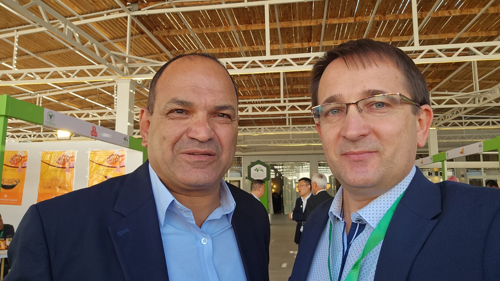 الإعلامي متولي سالم يحاور بيتر كوزموث رئيس منظمة الأبيمونديا العالمية