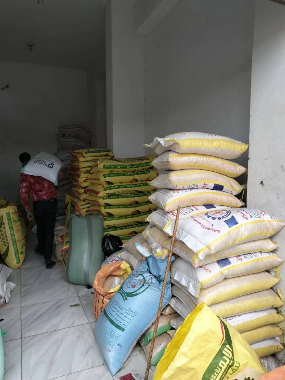ضبط أسمدة زراعية مدعمة ومواد بترولية في حملات رقابية بالشرقية