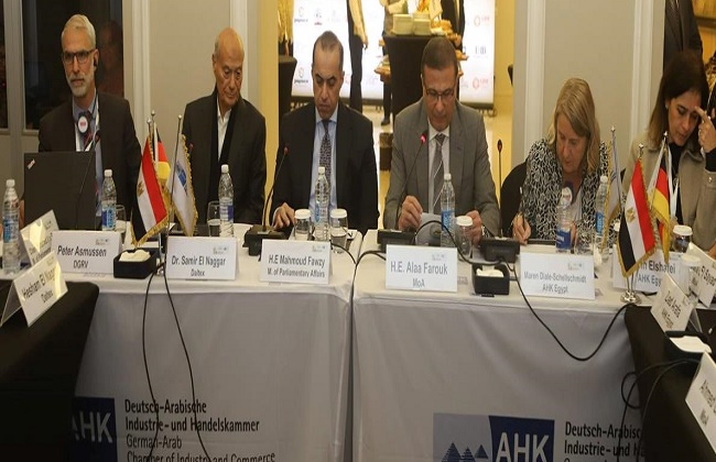 فاروق يوجه بضرورة الاستفادة من التجربة الألمانية الرائدة في مجال التعاونيات الزراعية