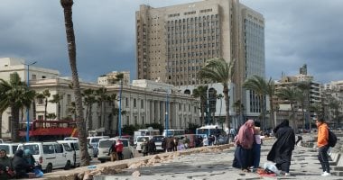 مركز المناخ: رياح قوية محملة بالرمال والأتربة من اليوم تستمر عدة أيام