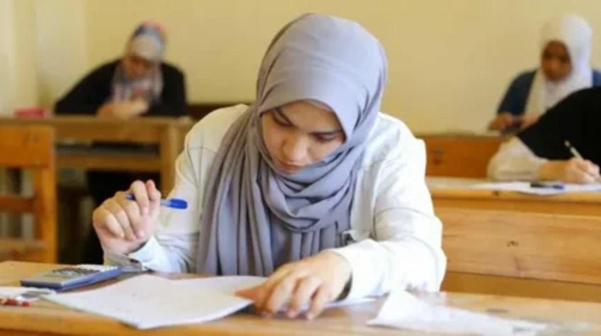 حل نموذج امتحان مادة الدراسات الاجتماعية الصف الثالث الاعدادي 2026