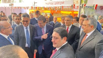 وزير الزراعة يوجه بتخفيض أسعار البطاطس والبيض بمعرض المتحف الزراعي