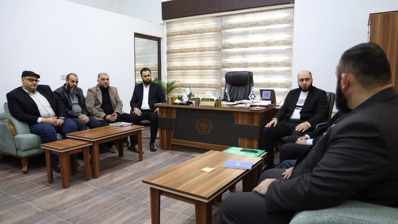 محافظة حماة تناقش مع الفاو دعم الثروة الحيوانية وتوزيع الأعلاف