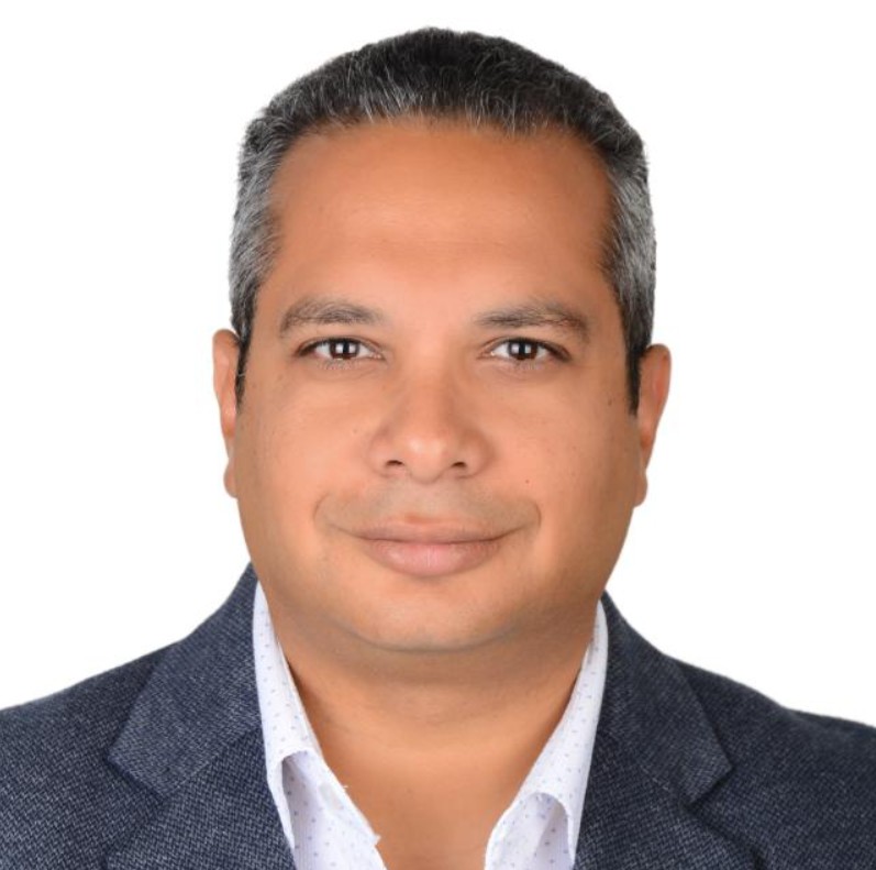 د كريم الشعراوي الخبير في زراعة النخيل