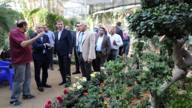 وزير الزراعة يتفقد معرض زهور الربيع