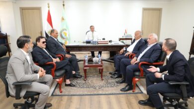 وزير الزراعة يلتقي وفد إتحاد منتجي الدواجن لبحث مشاكل البيض