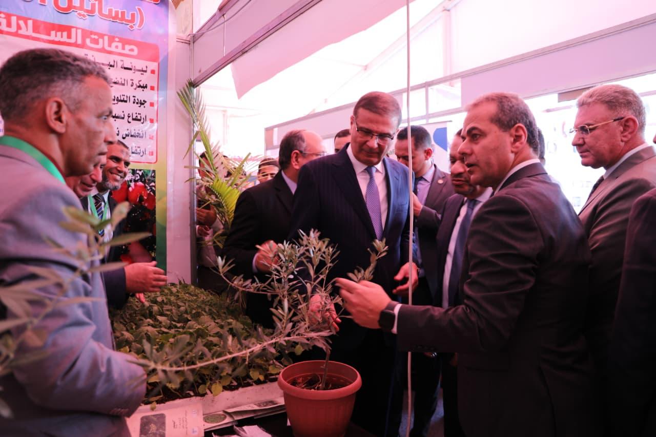افتتاح معرض مركز البحوث الزراعية الثاني