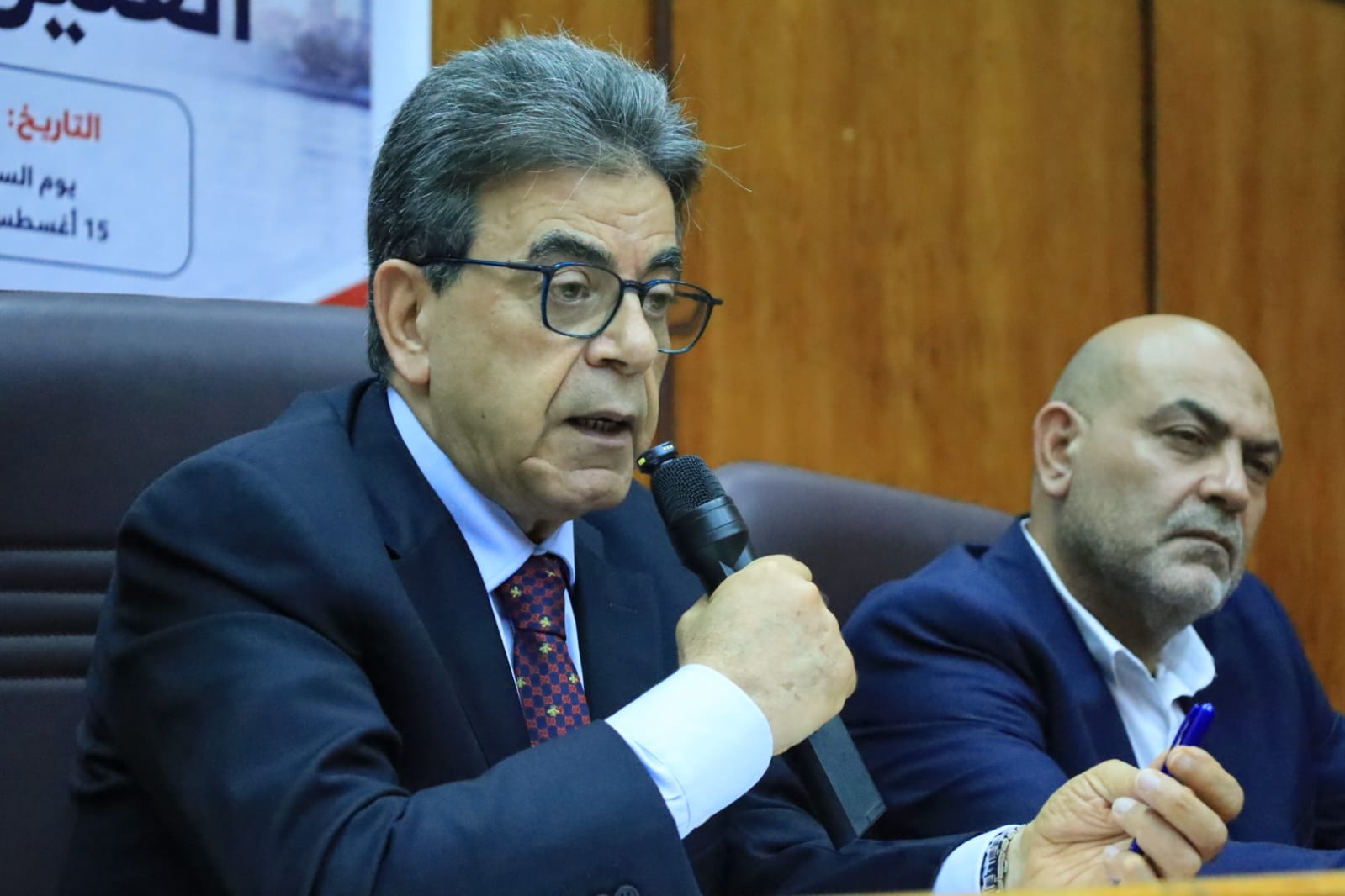 د مجدي حسن نقيب البيطريين