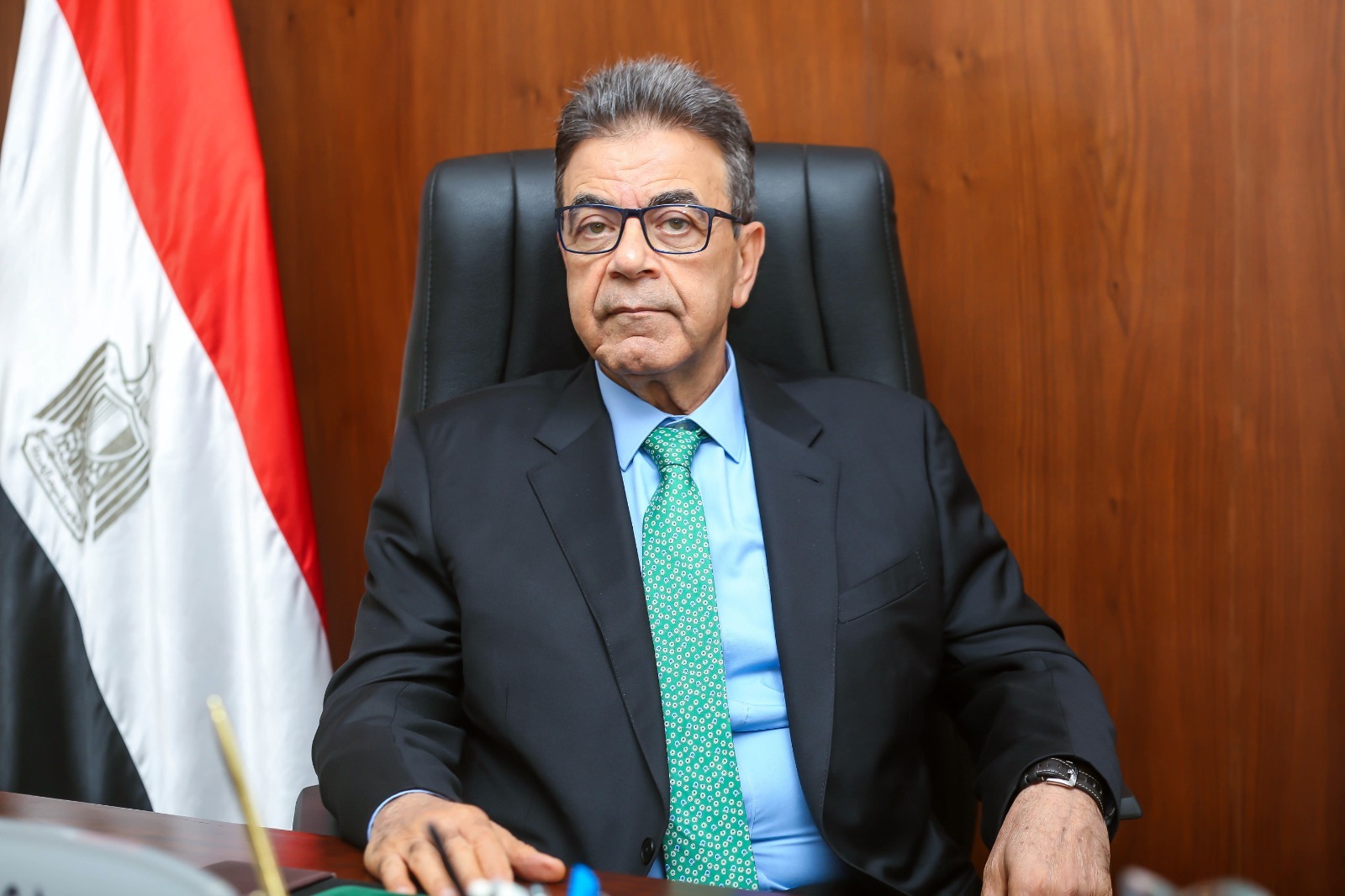 الدكتور مجدى حسن النقيب العام