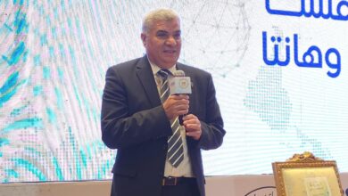 الدكتور عادل عبد الخالق عميد كلية الطب البيطري بجامعة بدر بالقاهرة ومدير المركز الدولي للصحة الواحدة