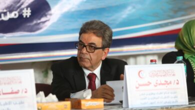 الدكتور مجدي حسن النقيب العام للأطباء البيطريين