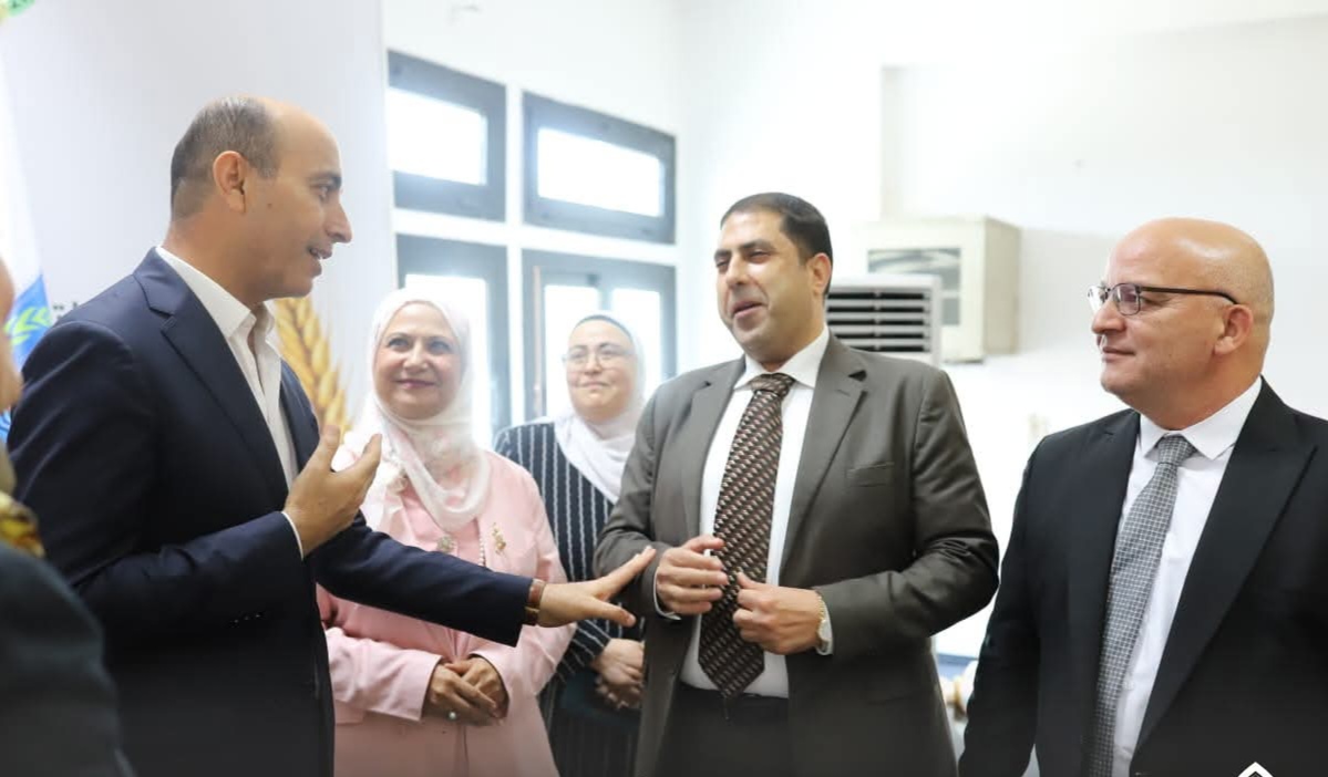 مشاركة خبراء المبيدات في ملتقي التوظيف بجامعة دمنهور