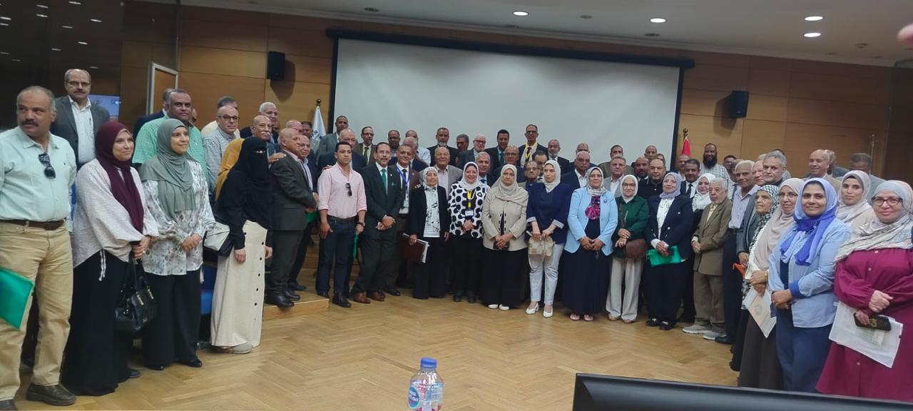 ورشة عمل لمناقشة نتائج البرامج البحثية