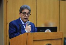 الدكتور مجدي حسن النقيب العام للأطباء البيطريين